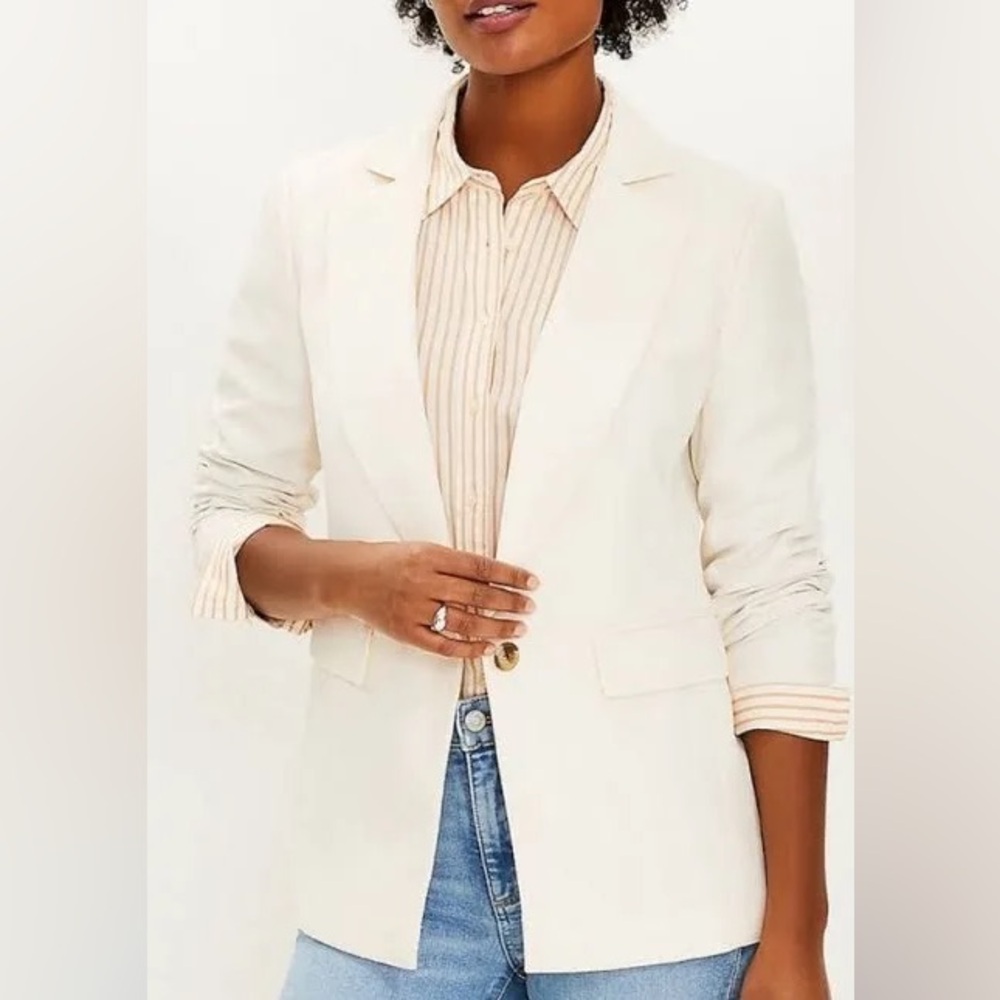 LOFT Women's Cream Blazer